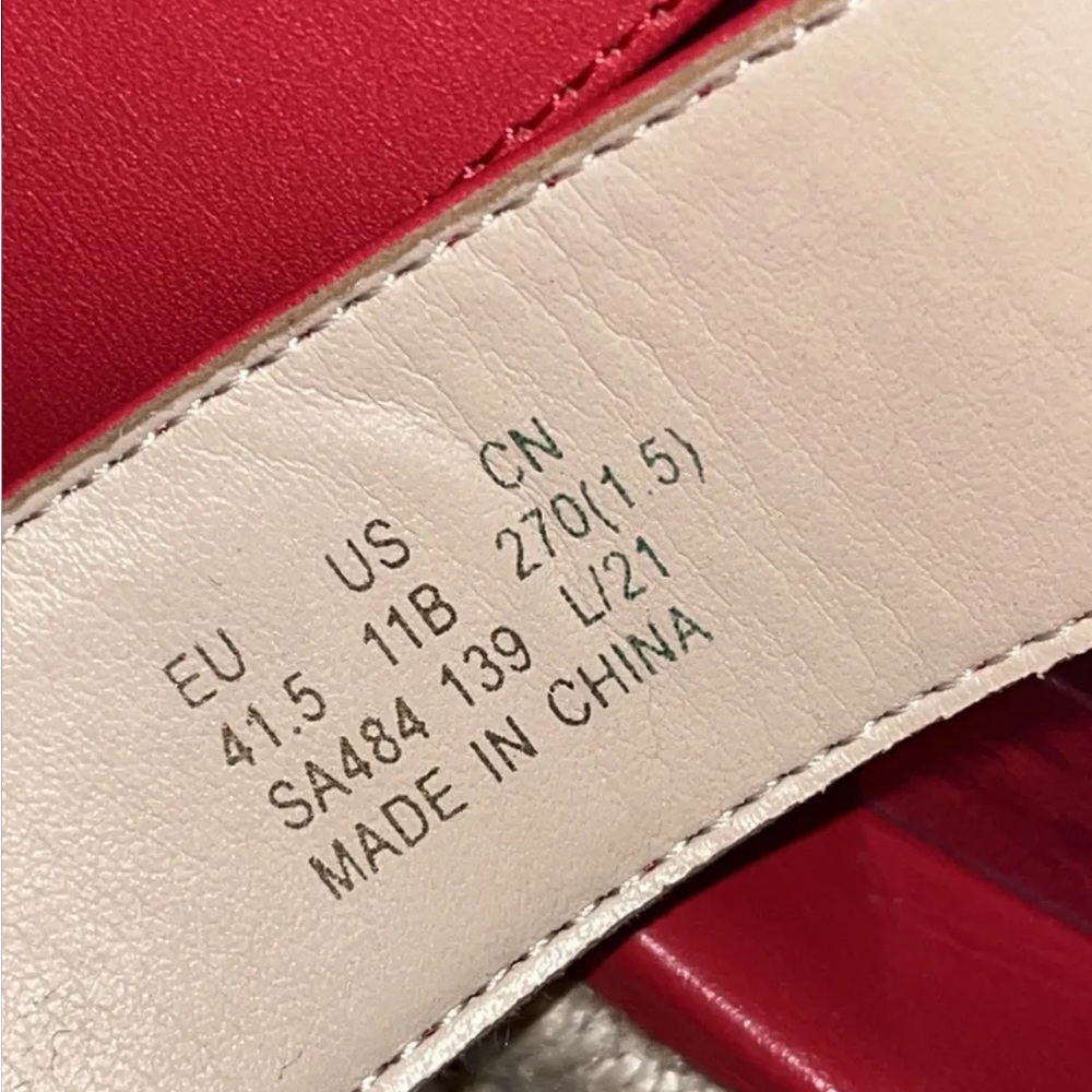 Stuart Weitzman Red Mykonos Two-Strap Slide Espad… - image 5